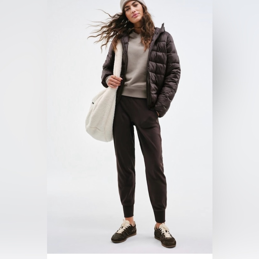 NWOT-Athleta Truffle Venice Jogger, Extra Small - Picture 5 of 7